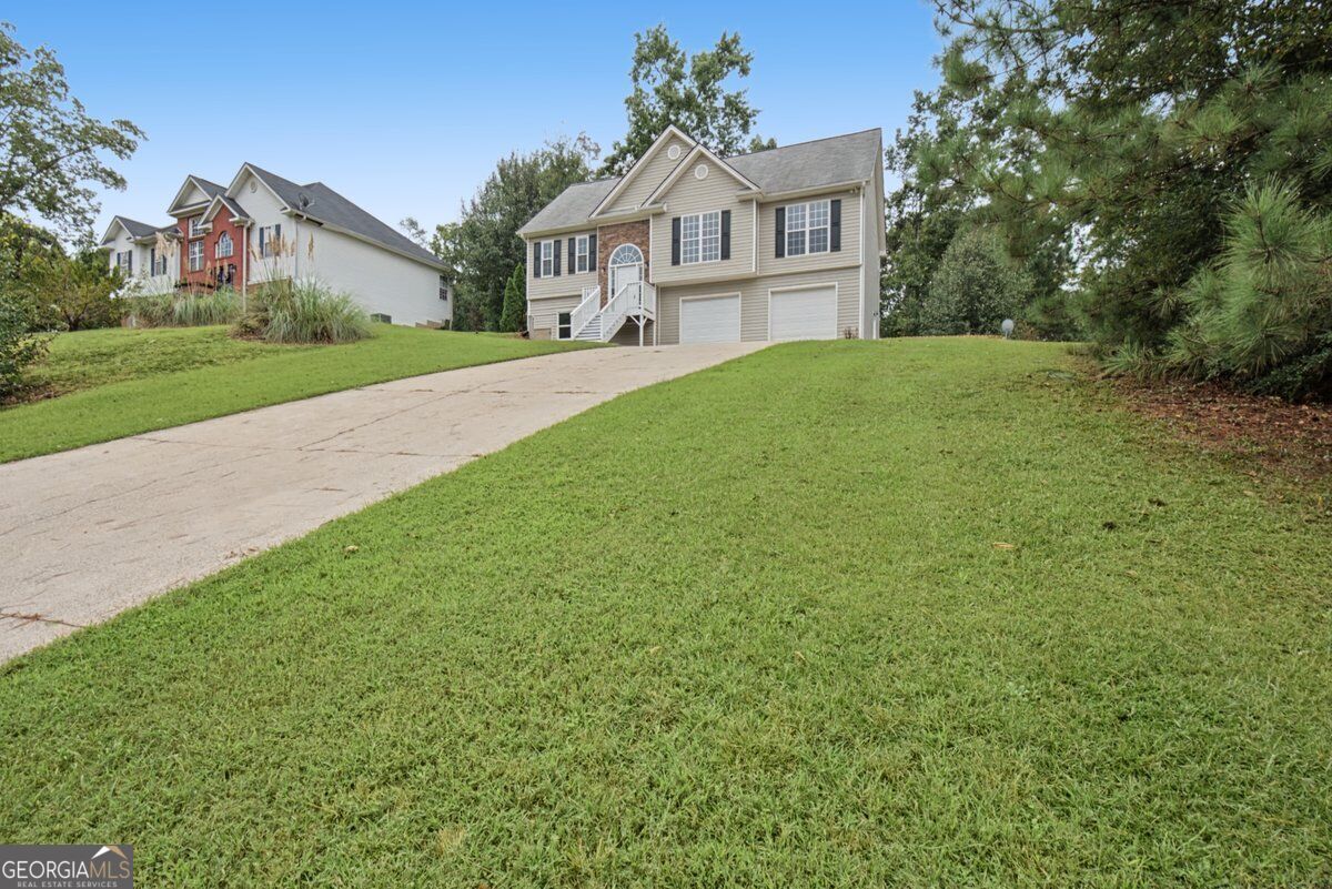 16 Bay CT SW