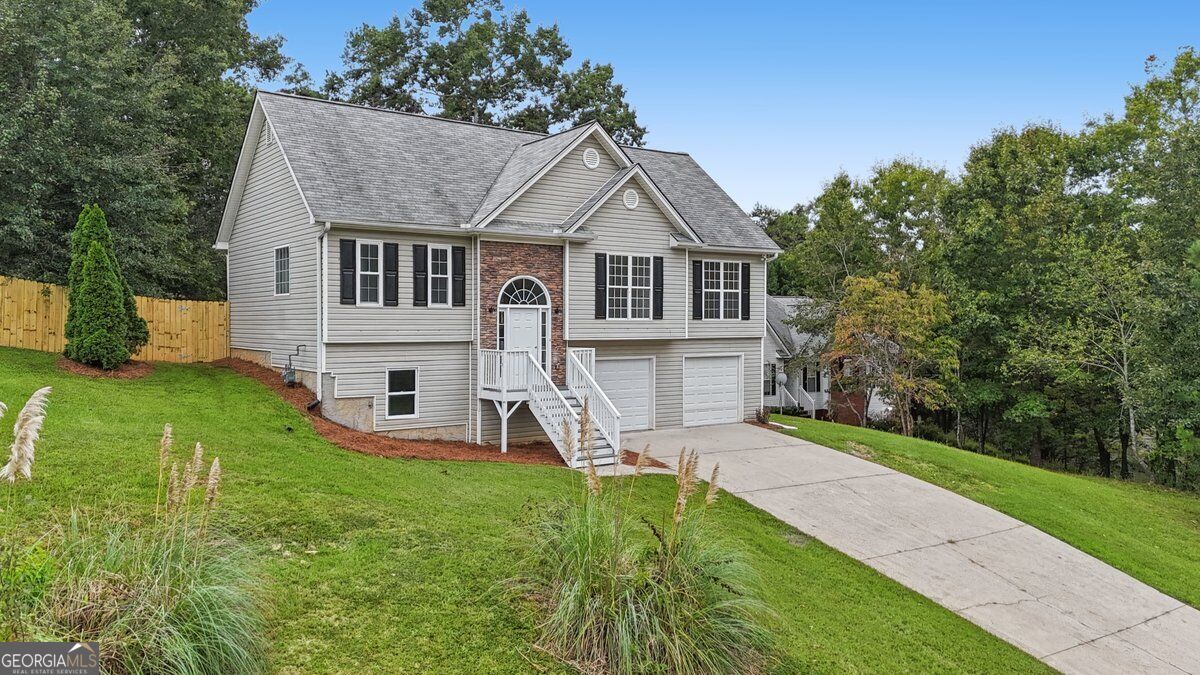 16 Bay CT SW