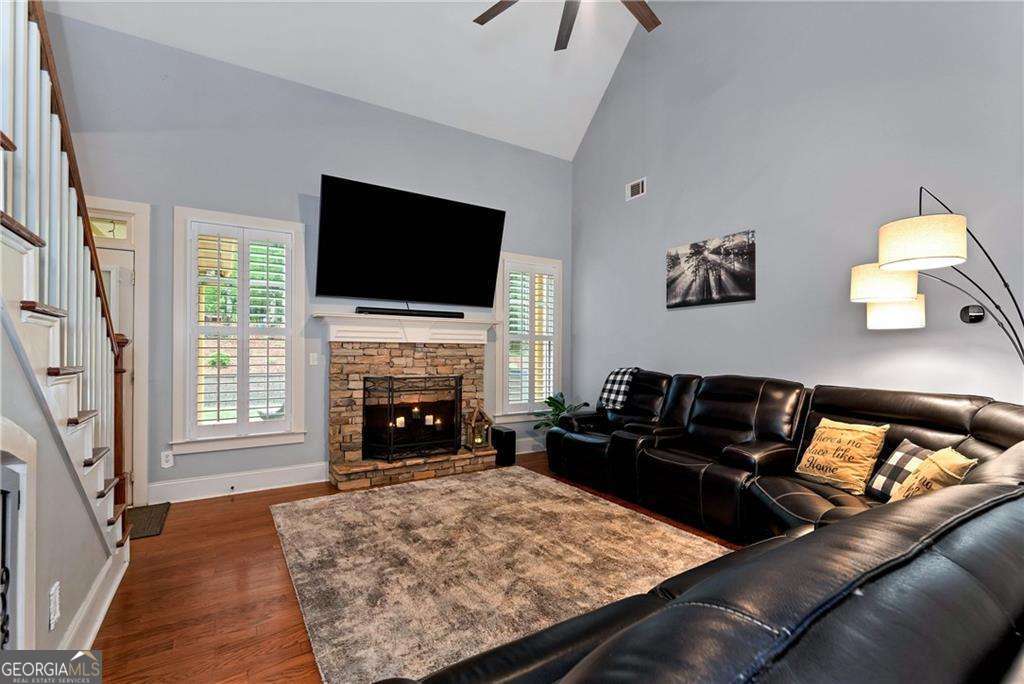 1132 Ivey Brook DR