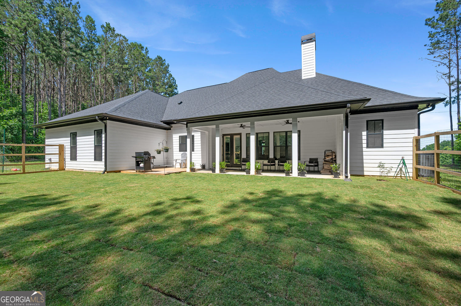 449 Hollingshed RD