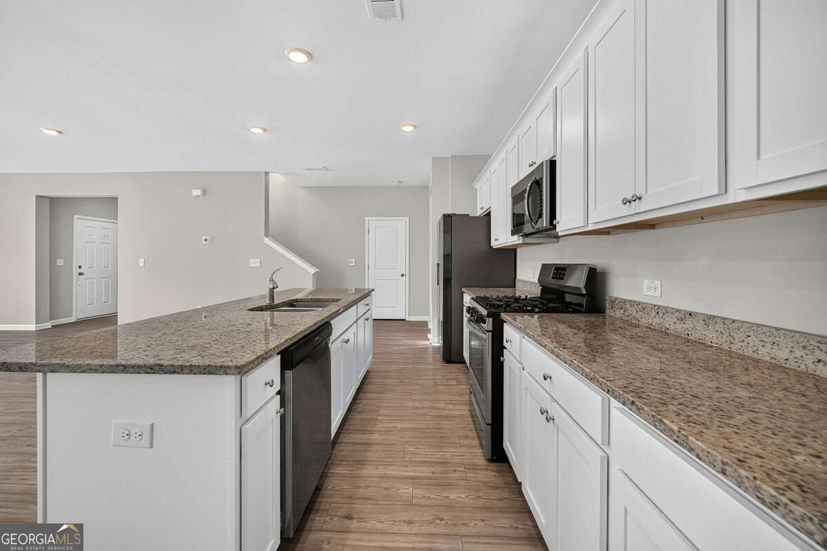 323 Golden Eagle Parkway