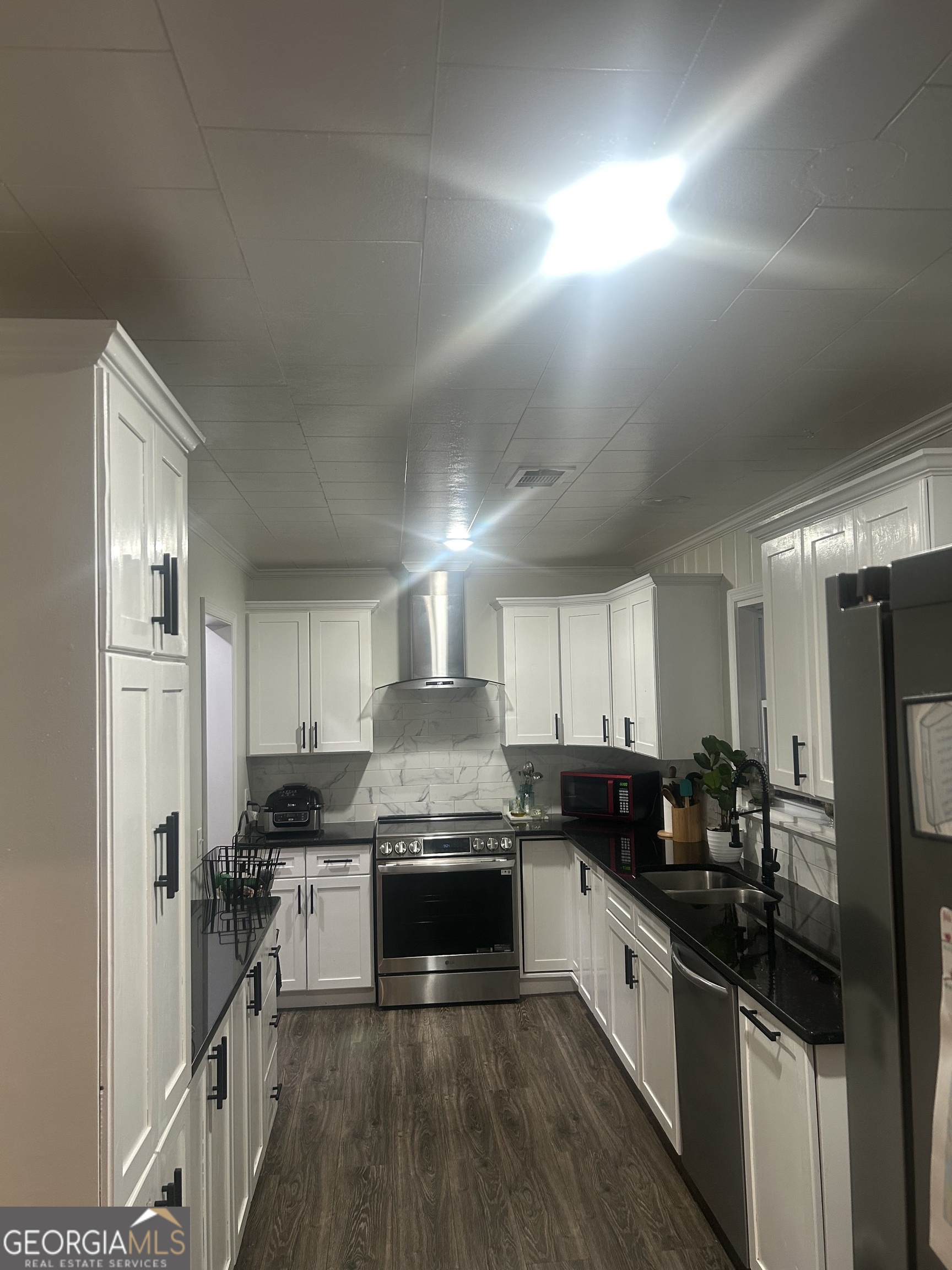 1248 Martin Luther King AVE