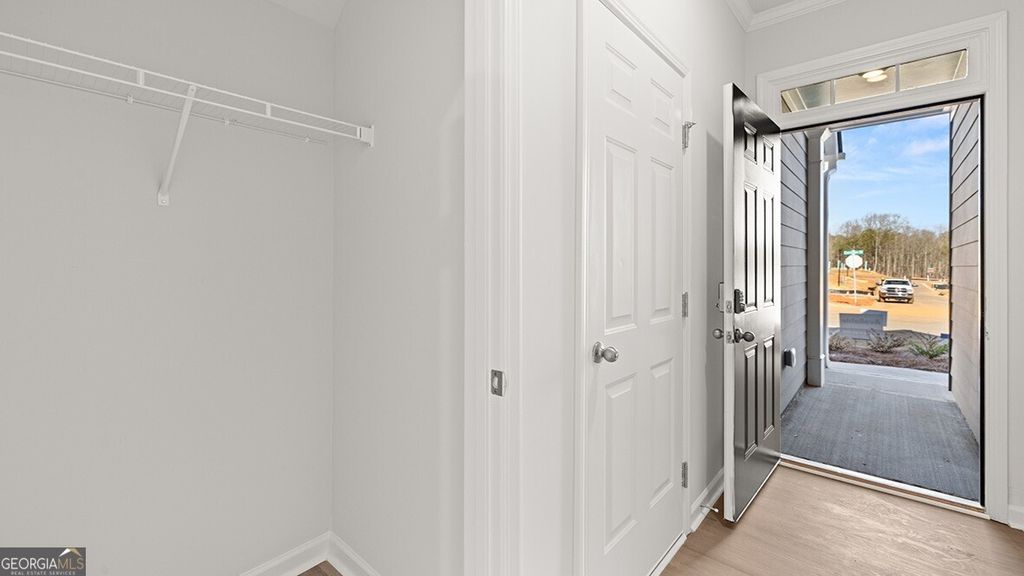 Photo of 6672 Parsons Street, Flowery Branch, GA 30542 (MLS # 10658131)