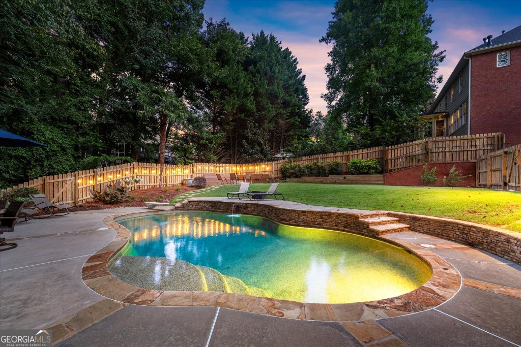 Photo of 192 Brook Lane, Roswell, GA 30075 (MLS # 10821184)