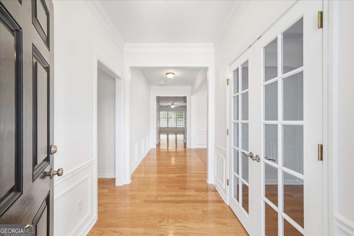 136 Churchcliff DR