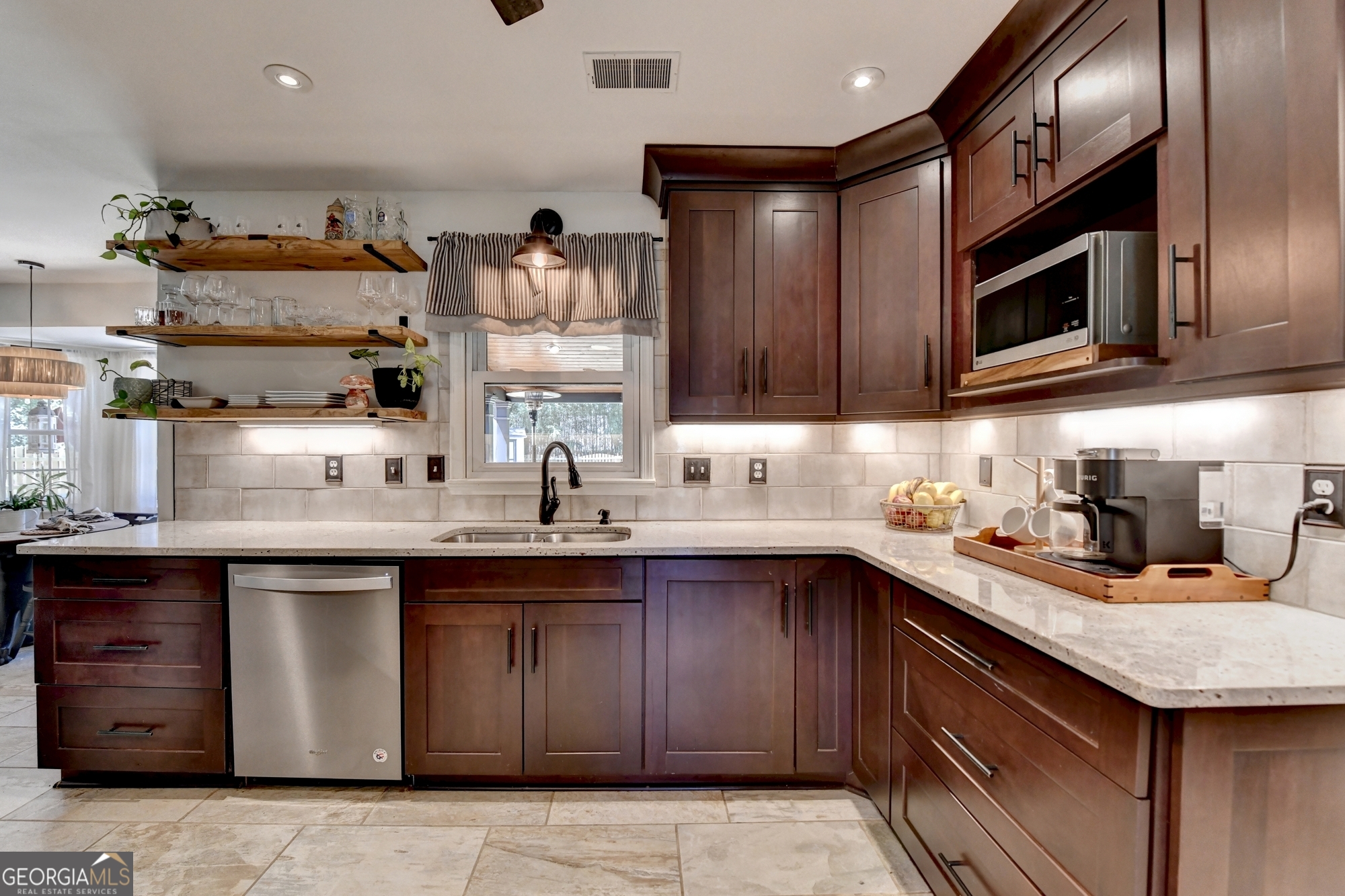 Chestnut Grove - Residential