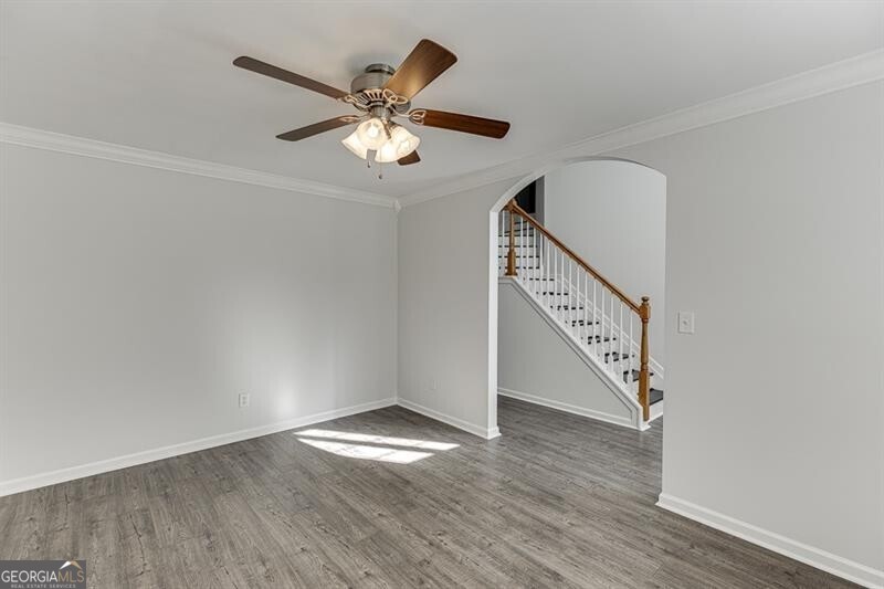926 Red Wolf CT