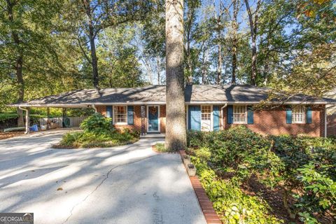 Photo of 1448 Berkeley Lane NE, Atlanta, GA 30329 (MLS # 10627343)