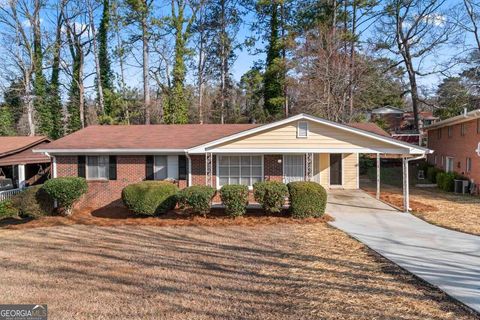 Photo of 3215 Hobart Drive NW, Atlanta, GA 30318 (MLS # 10702497)