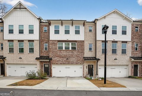 Photo of 3927 Acer Court, Peachtree Corners, GA 30092 (MLS # 10665611)