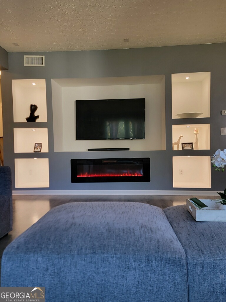 Waterford Commons - Residential