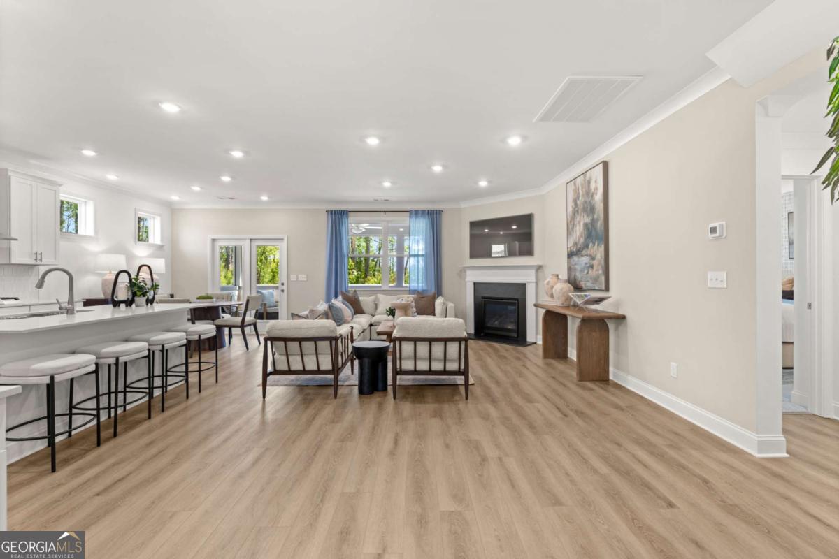 2901 Beaver Dam LN