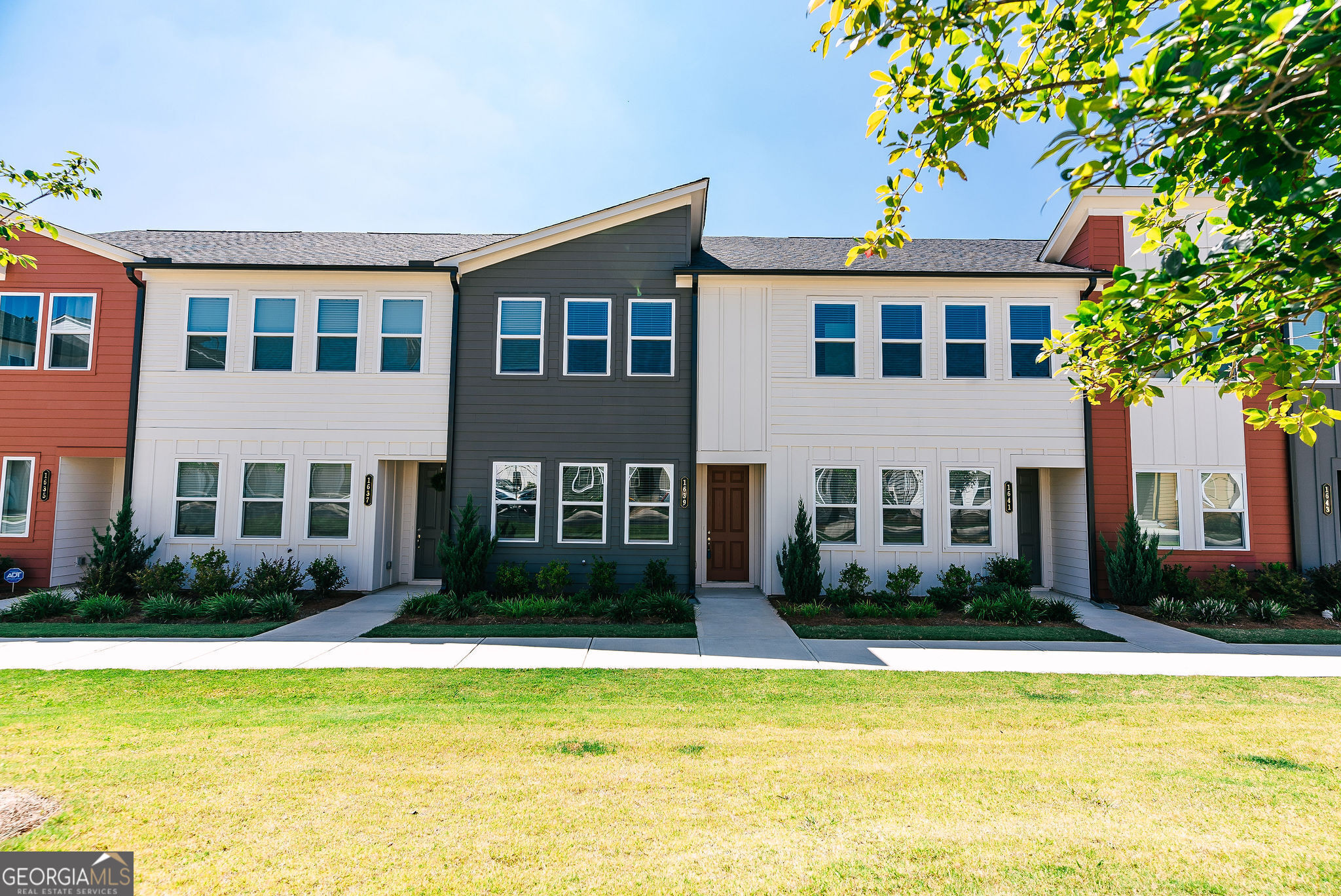 View Atlanta, GA 30318 townhome