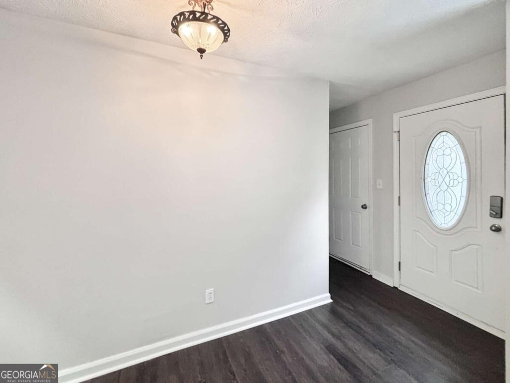 Photo of 1552 Blackwell Road, Marietta, GA 30066 (MLS # 10830931)