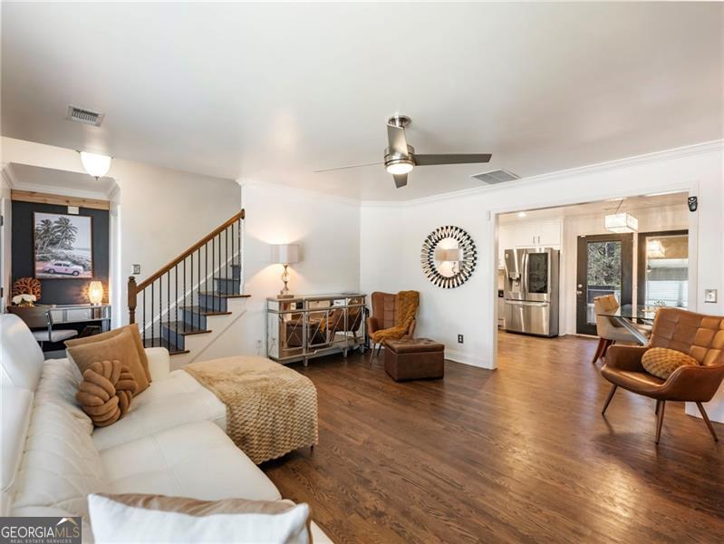 6670 Spout Springs RD