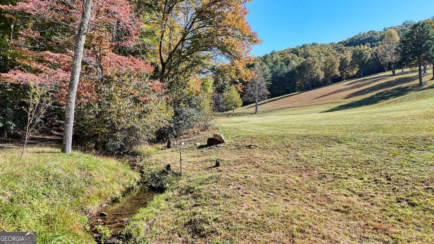 16AC Richards Branch Road