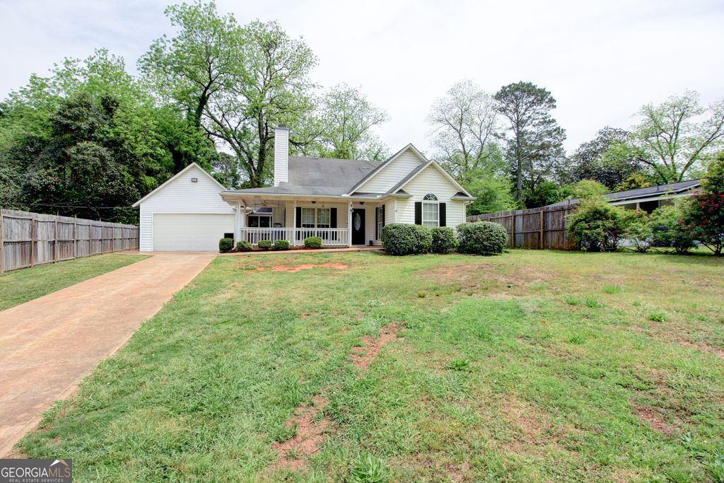 Photo of 548 Persons Street, Monticello, GA 31064 (MLS # 10733647)