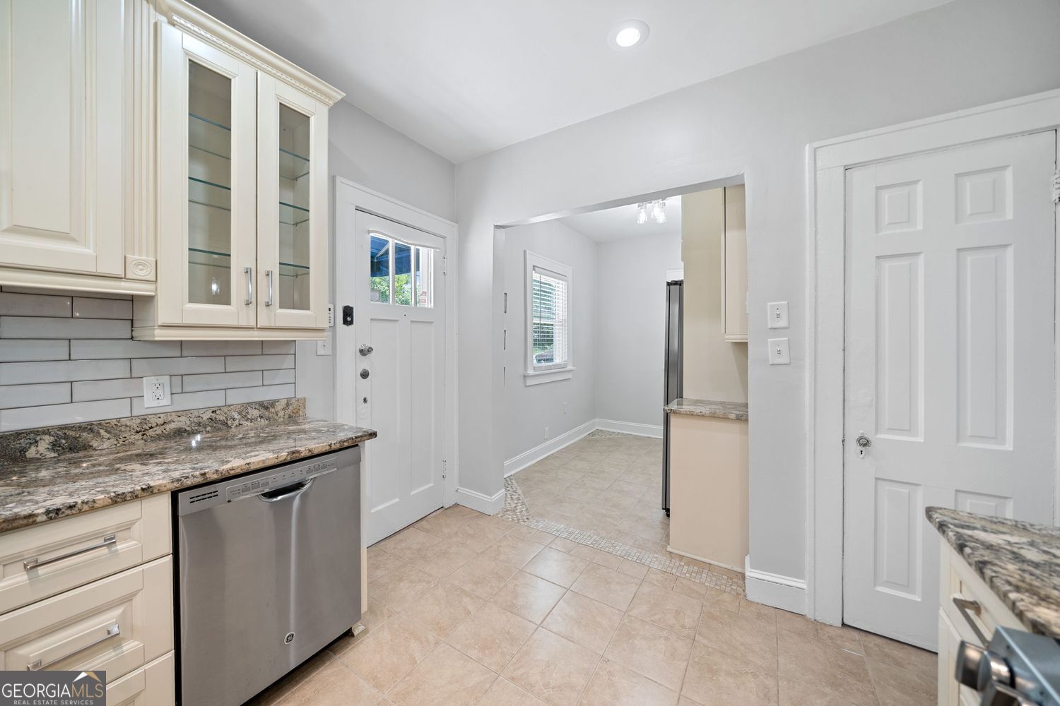 Atlanta, Georgia 30317, United States, 3 Bedrooms Bedrooms, ,3 BathroomsBathrooms,Residential,Active,241571