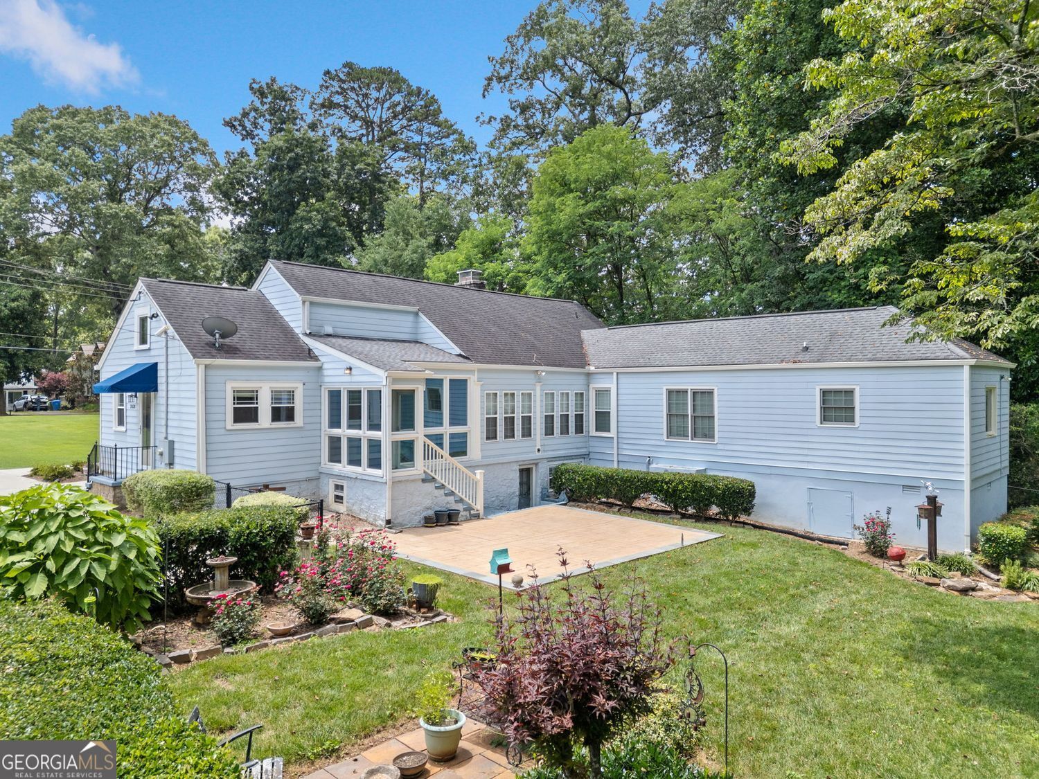 Atlanta, Georgia 30317, United States, 3 Bedrooms Bedrooms, ,3 BathroomsBathrooms,Residential,Active,241571