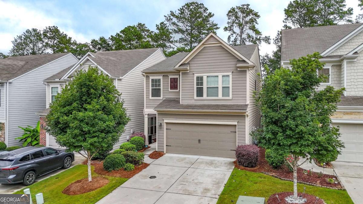 5050 Breezewood CIR