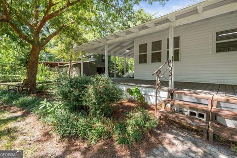 A home in Waycross