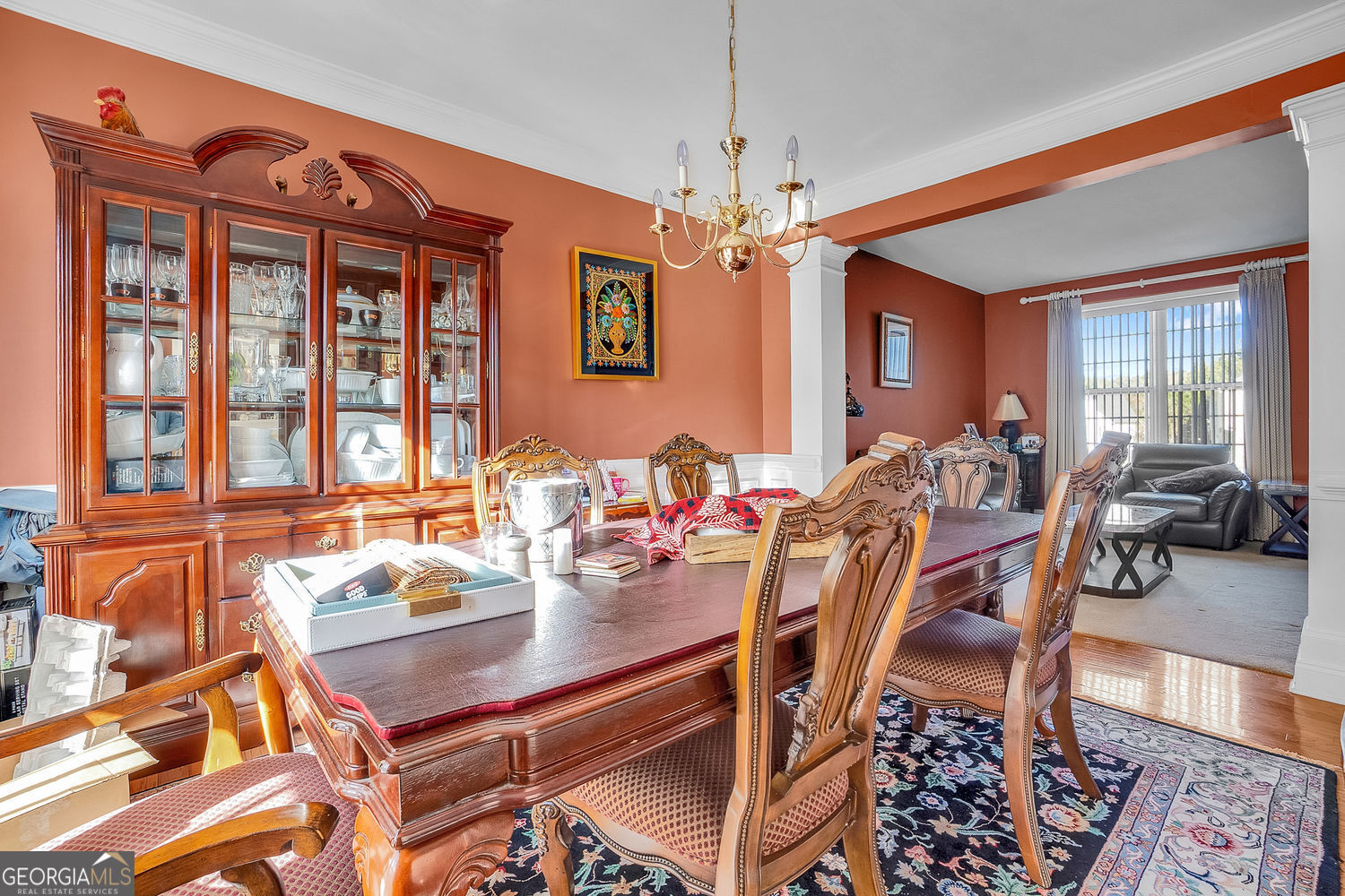 1905 Embassy Walk LN