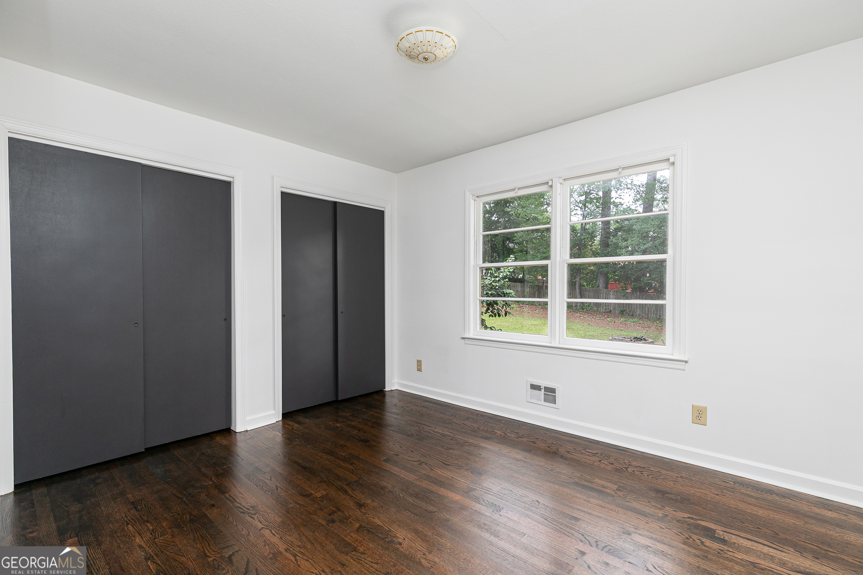 Red Oak Park - Residential