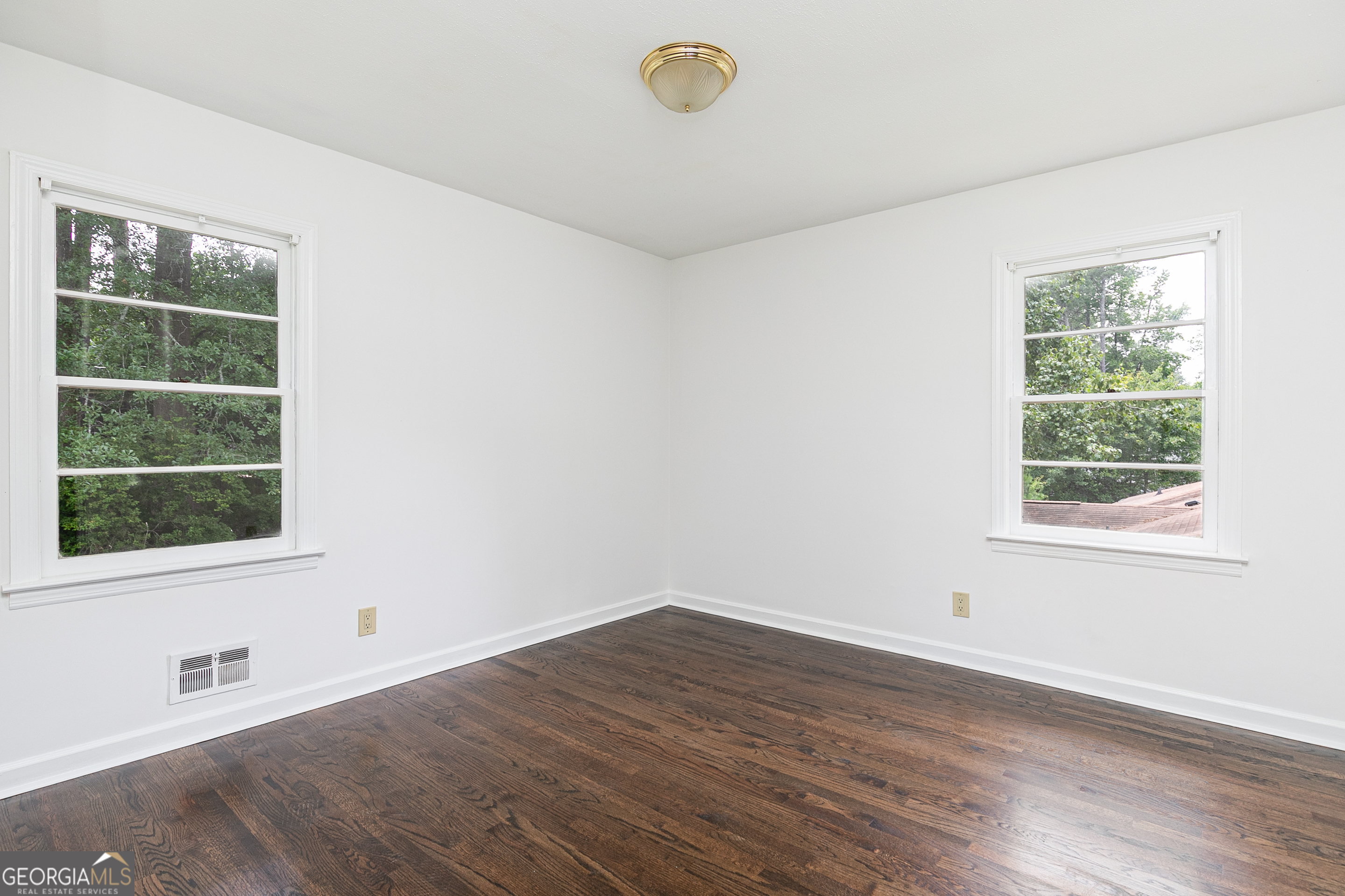 Red Oak Park - Residential