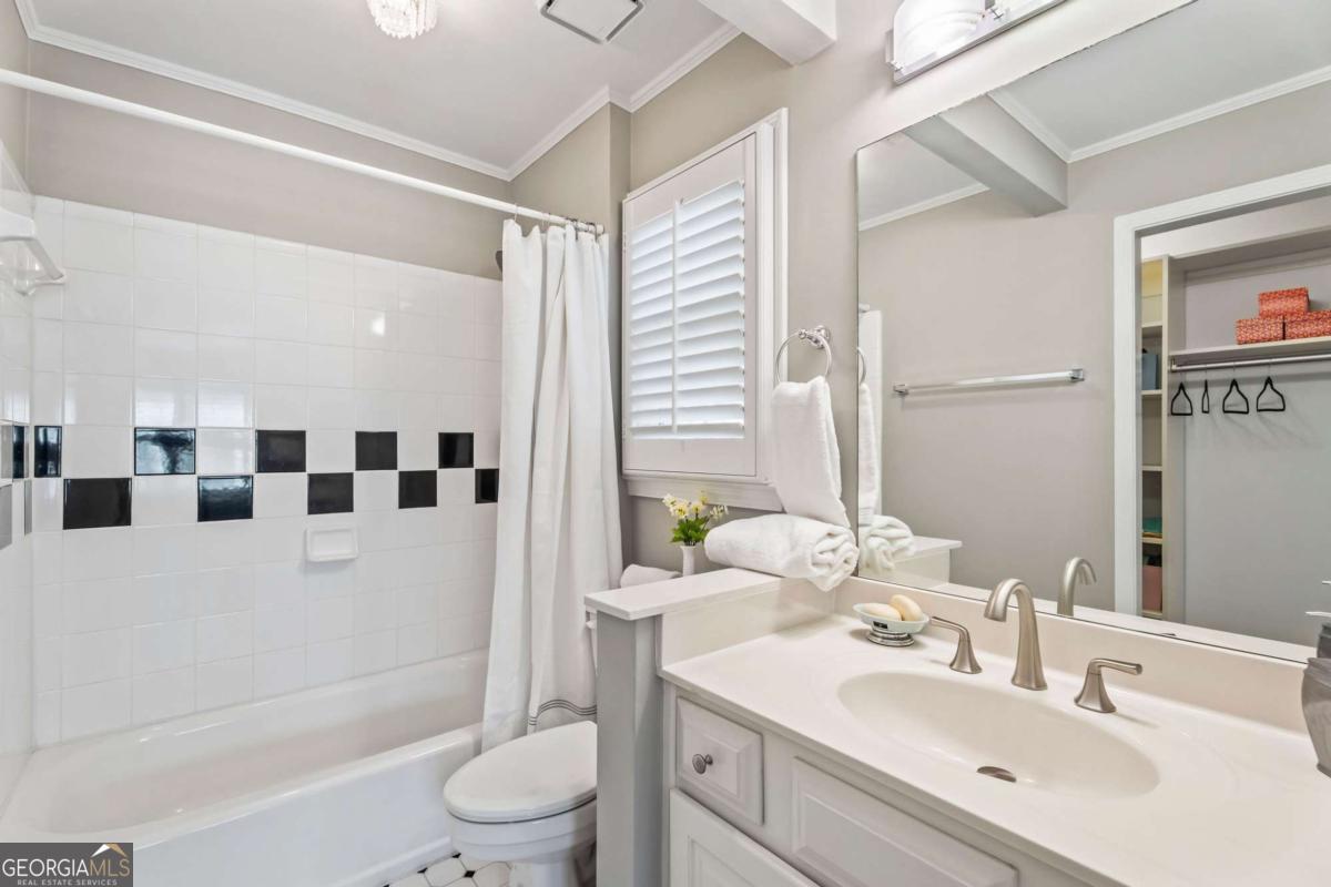 Easthampton - Residential