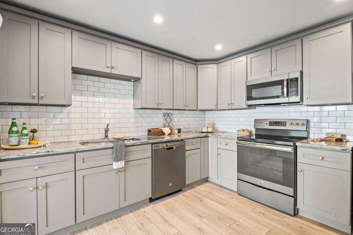 Easthampton - Residential