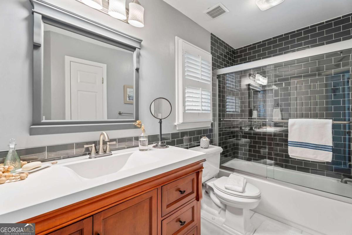 Easthampton - Residential