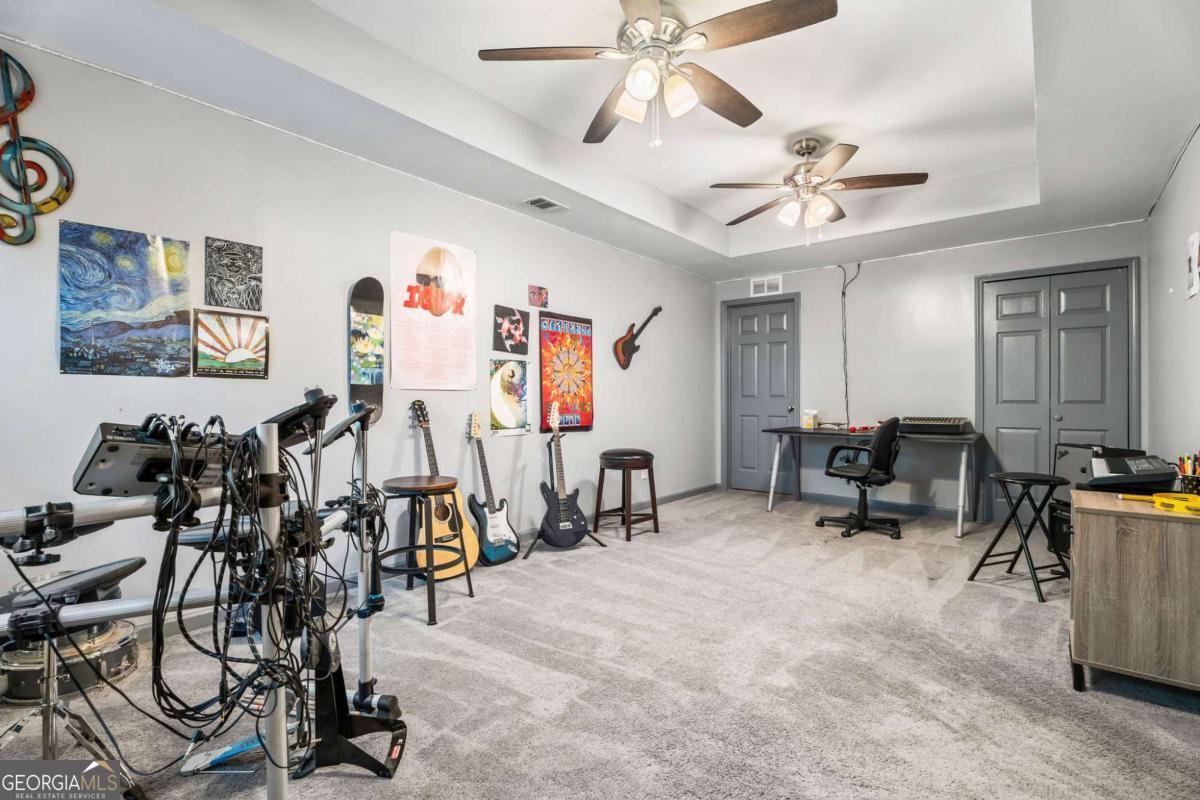 Easthampton - Residential