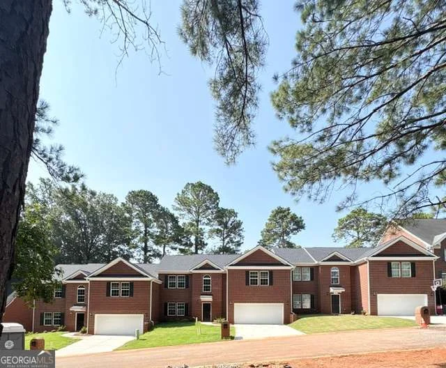 120 Hampton Way Unit LOT 6