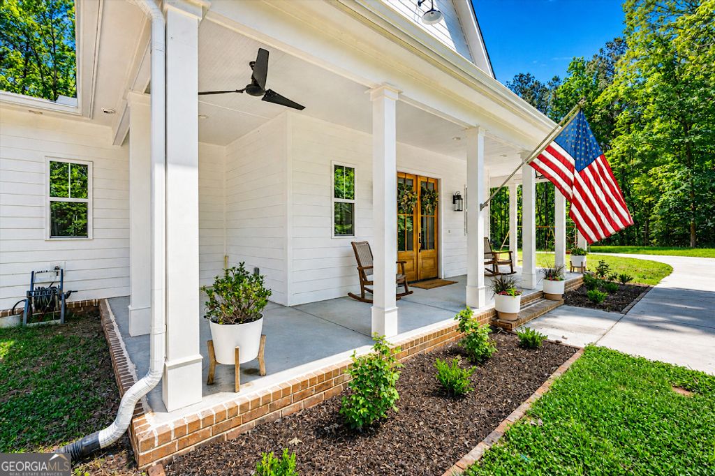 Photo of 34 Harris Road, Carrollton, GA 30116 (MLS # 10767344)