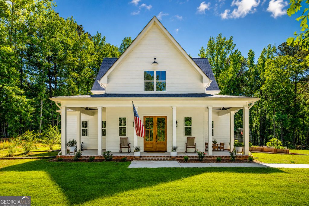Photo of 34 Harris Road, Carrollton, GA 30116 (MLS # 10767344)
