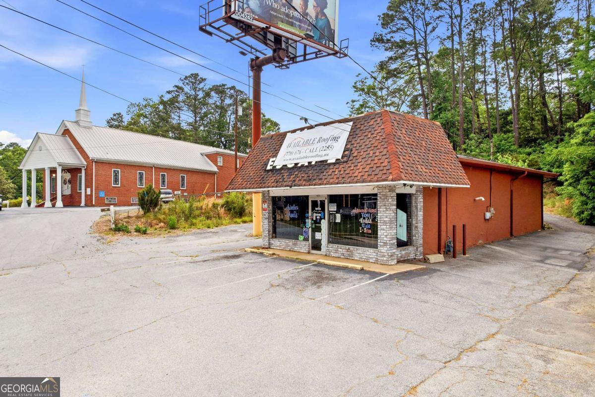 403 W Memorial DR