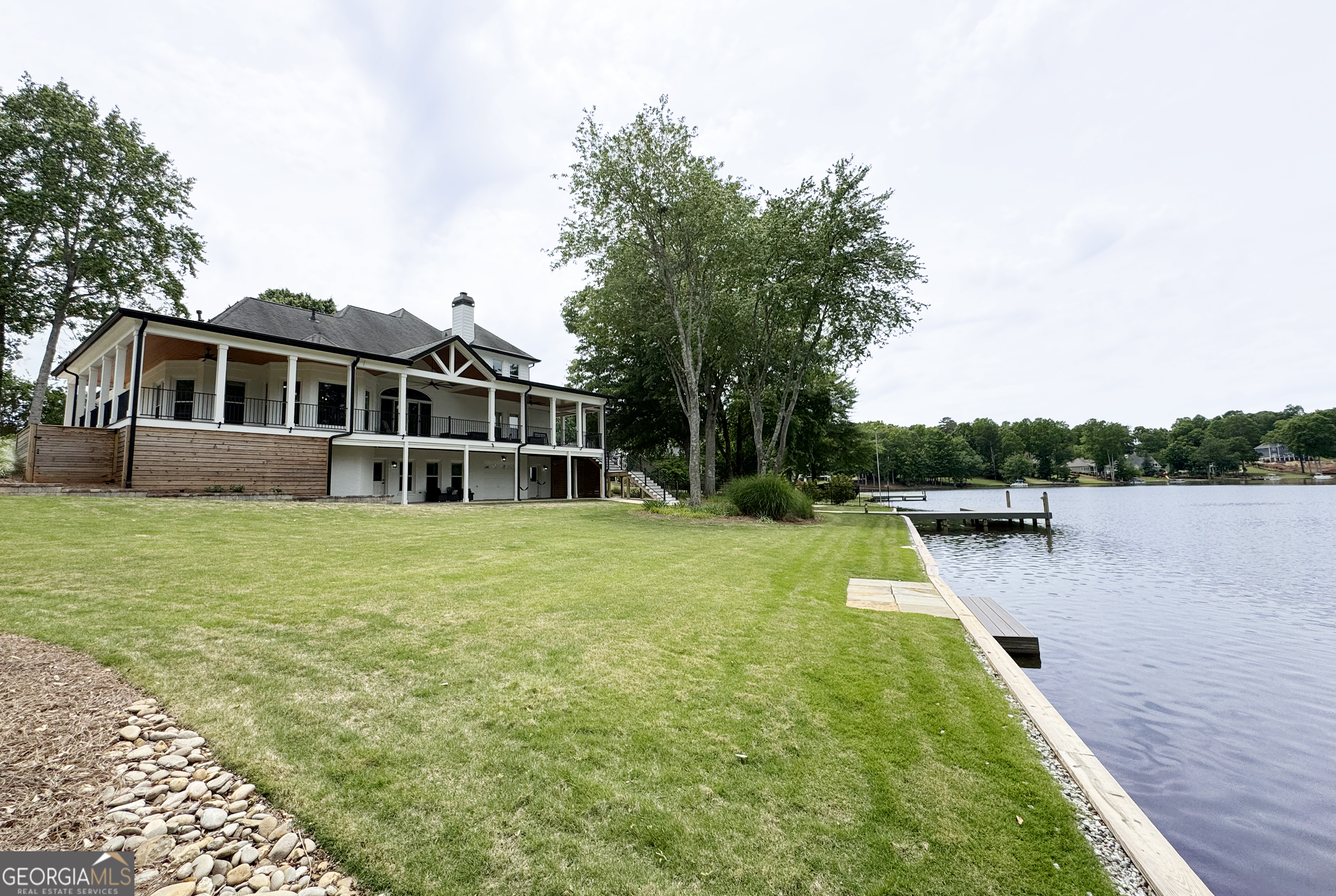145 Bay DR