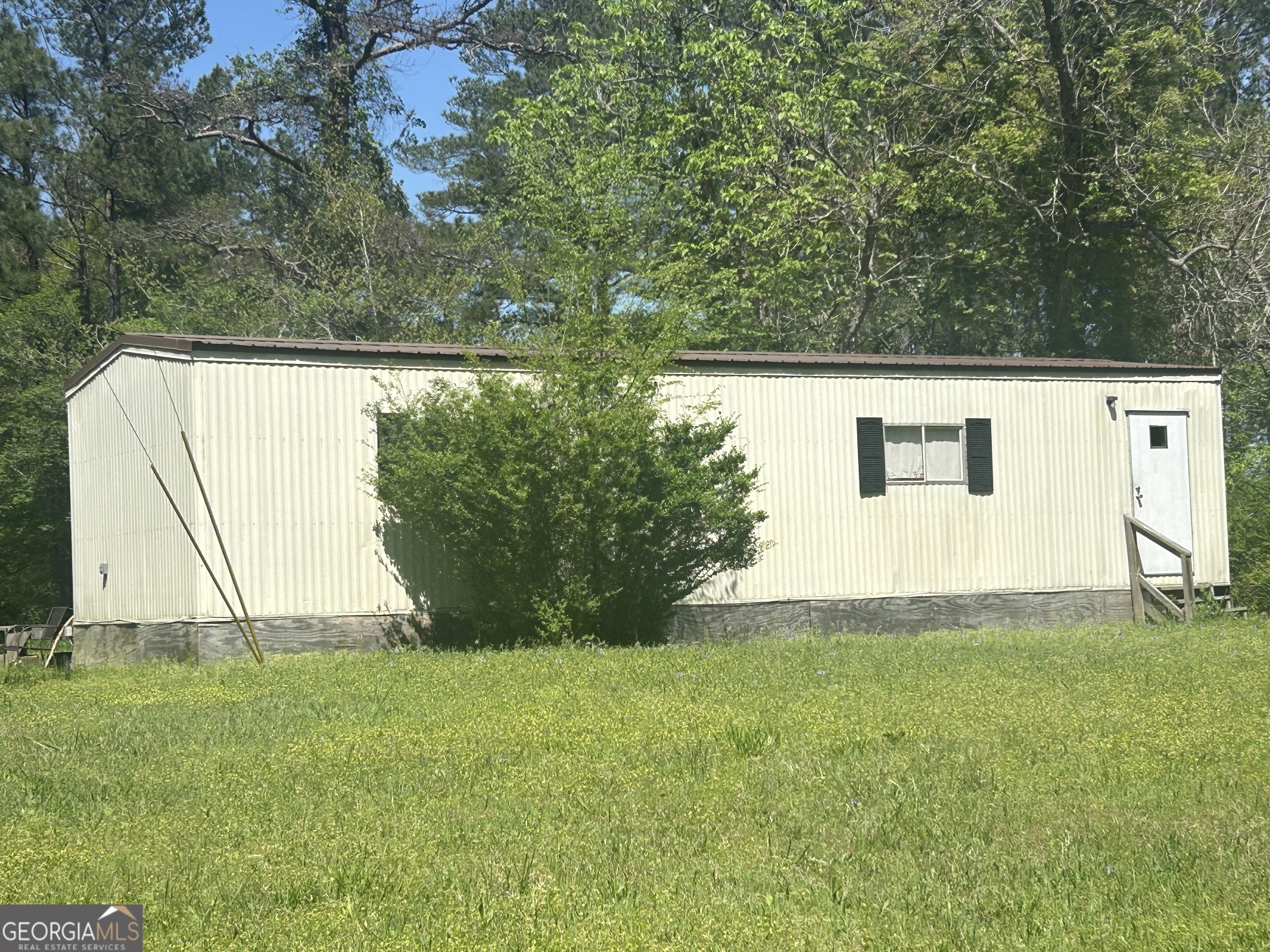 Listing image 4