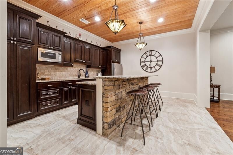 Ball Ground, Georgia 30107, United States, 5 Bedrooms Bedrooms, ,7 BathroomsBathrooms,Residential,Pending,45668