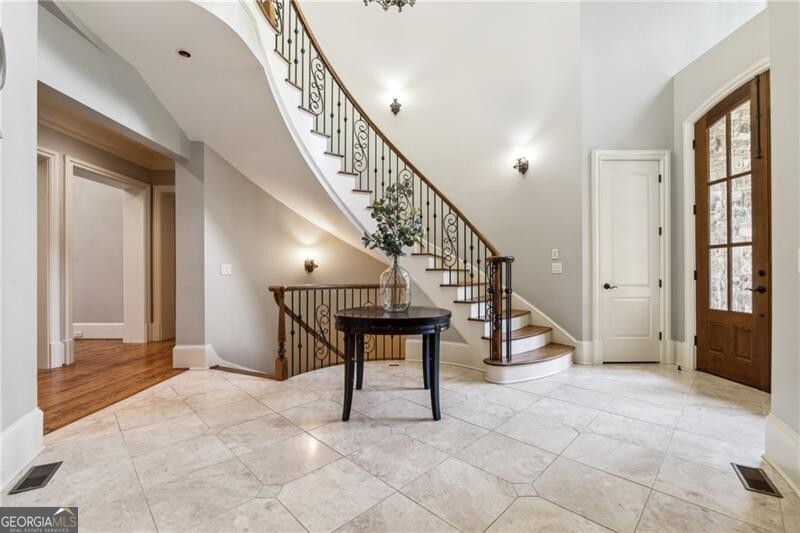 Ball Ground, Georgia 30107, United States, 5 Bedrooms Bedrooms, ,7 BathroomsBathrooms,Residential,Pending,45668