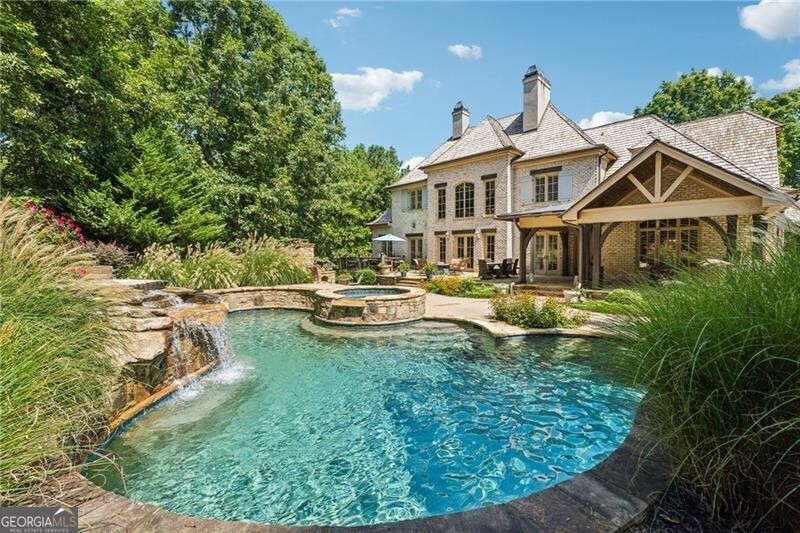 Ball Ground, Georgia 30107, United States, 5 Bedrooms Bedrooms, ,7 BathroomsBathrooms,Residential,Pending,45668