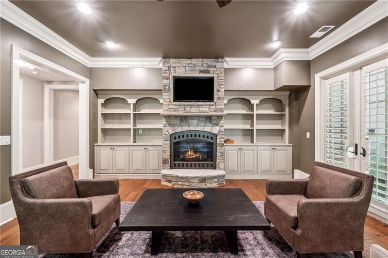 Ball Ground, Georgia 30107, United States, 5 Bedrooms Bedrooms, ,7 BathroomsBathrooms,Residential,Pending,45668