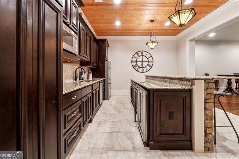 Ball Ground, Georgia 30107, United States, 5 Bedrooms Bedrooms, ,7 BathroomsBathrooms,Residential,Pending,45668