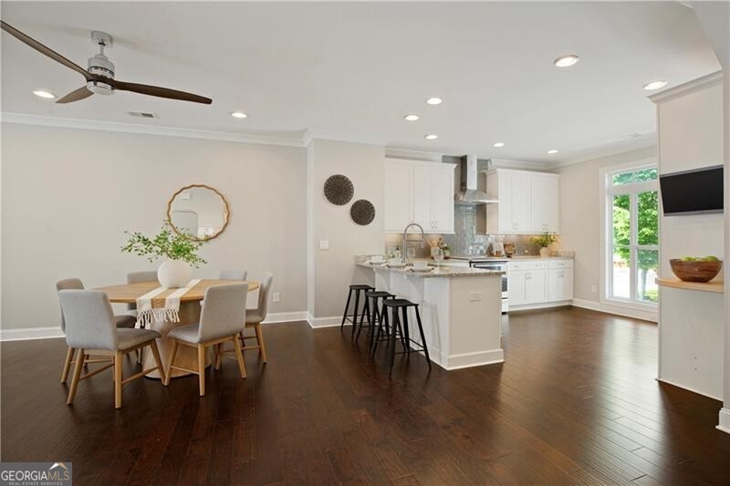 5227 Cresslyn RDG