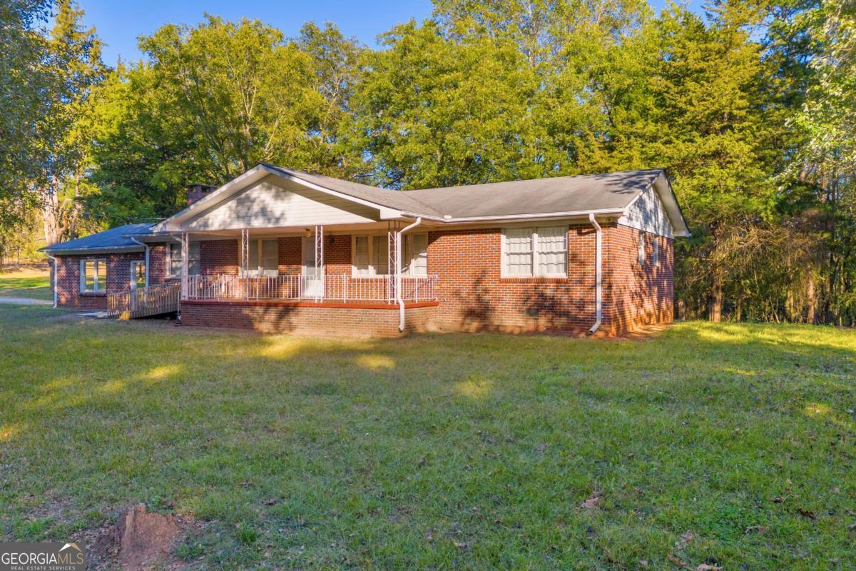 4638 Highway 63