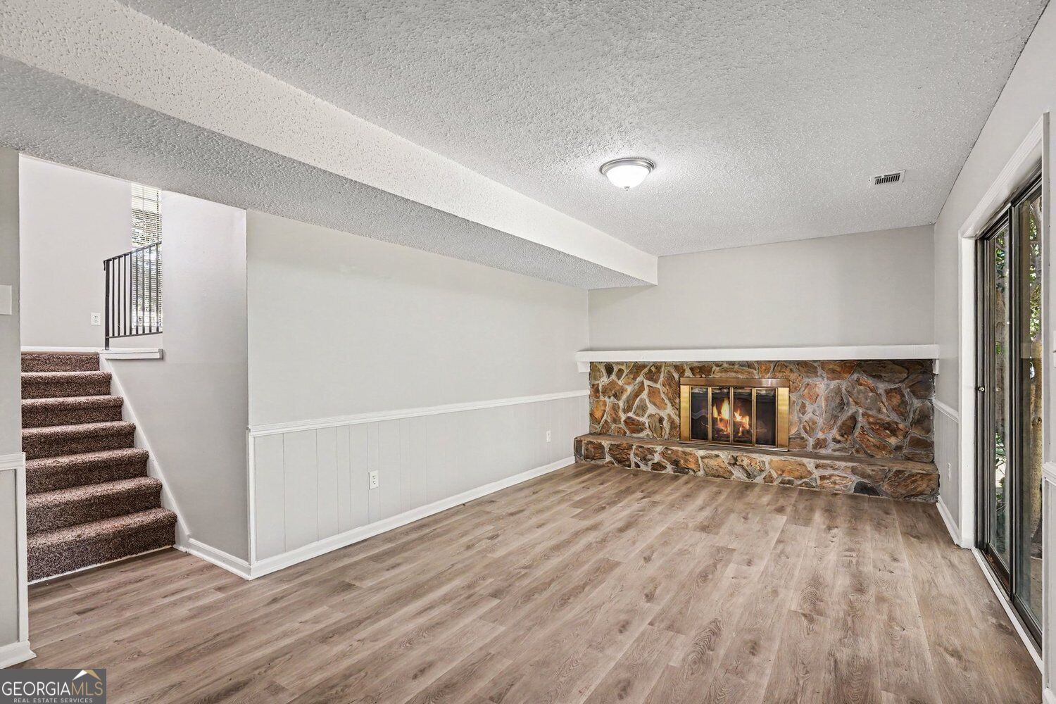 40 Chimney Ridge TRL