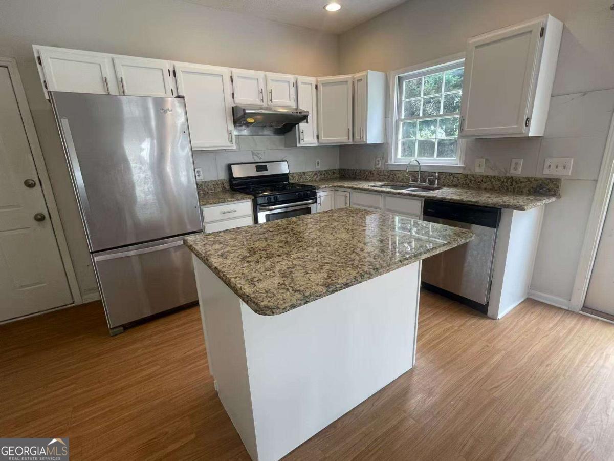 2994 Abbotts Oak WAY