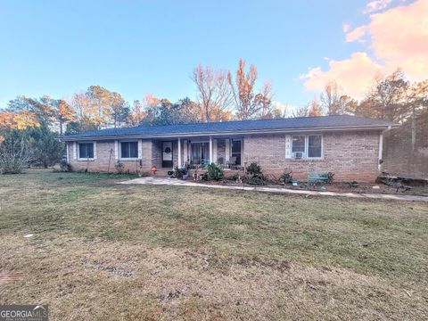 A home in Newnan