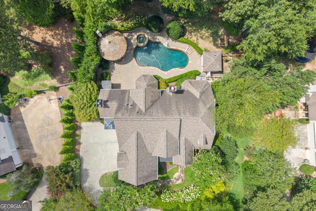 Photo of 3717 Langley Oaks Place SE, Marietta, GA 30067 (MLS # 10812922)