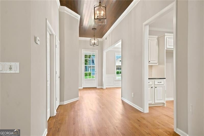113 Laurel ST